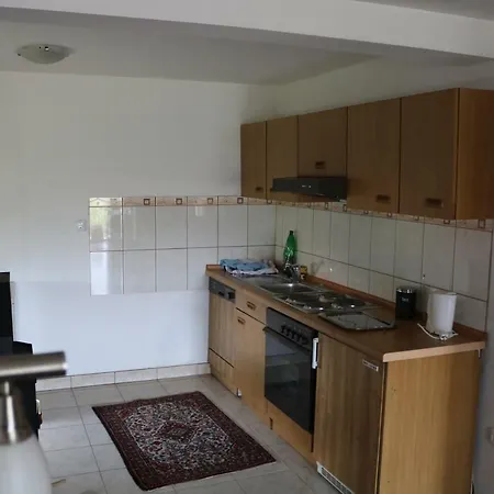 House Ilidza Airport Appartement *